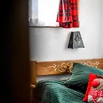 U Zosi شاليه زاكوباني